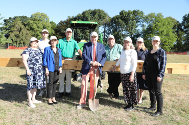 Gore Place to Raise Period Threshing Barn